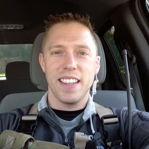 Meet your Posher, Joel